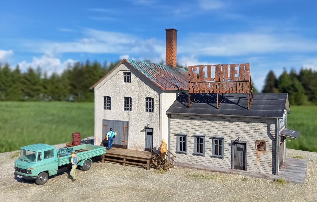 lagerTvålfabrik, MJ-Hobbyexperten